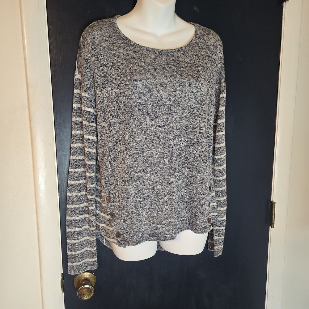 Women's Top
